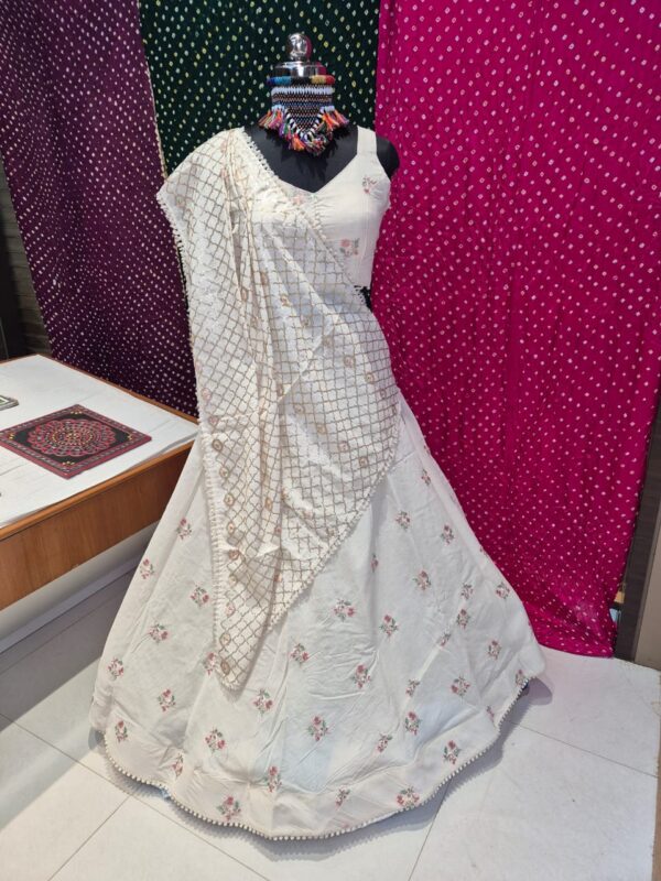 Pastel Floral Embroidery Work Khadi Lehenga Choli Set - Image 4