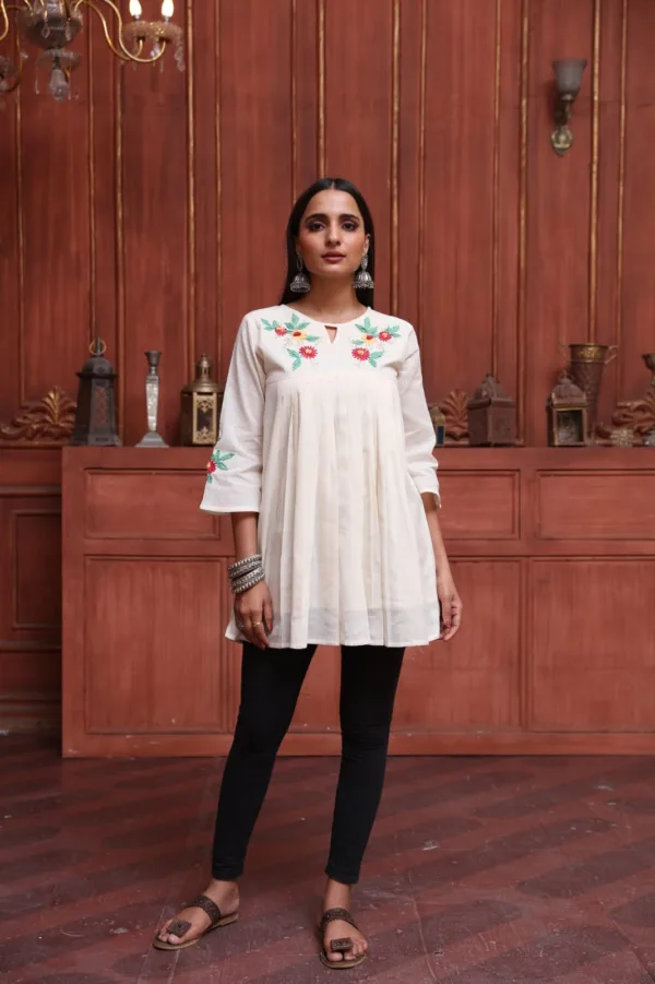 angrakha-style-short-kurti (3)