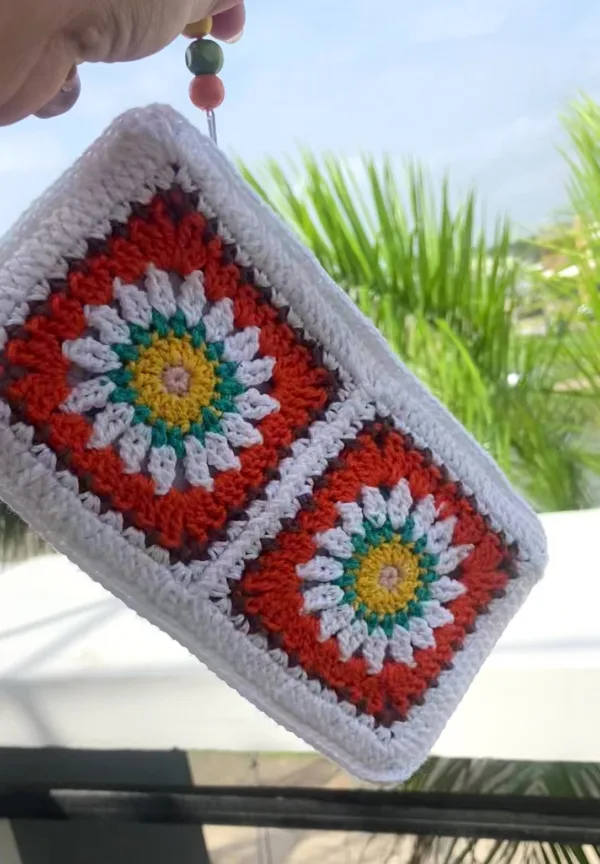 boho-bloom-crochet-pouch-orange-mandala (2)