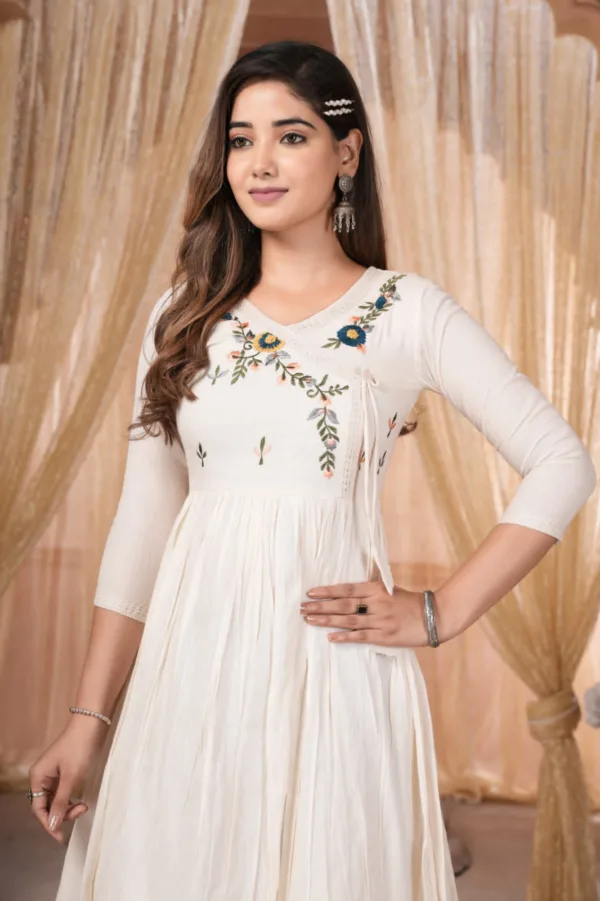 off-white-embroidered-anarkali-ethnic-dress-for-women-2025 (2)
