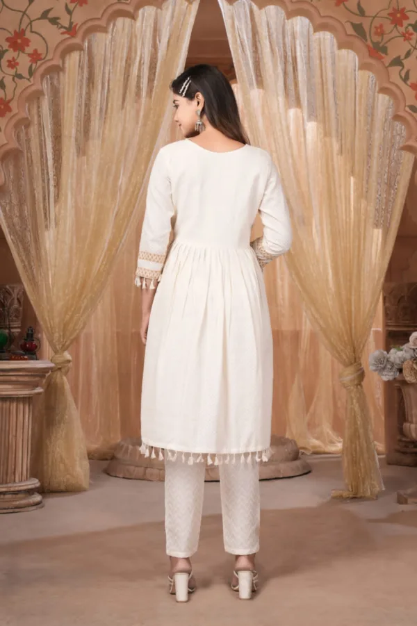 vneck-flared-kurta (1)