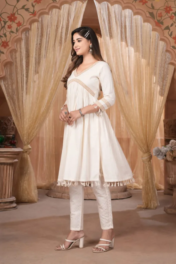 vneck-flared-kurta (4)